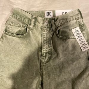 BDG Urban Outfitters Green High-Rise Mom Jeans
